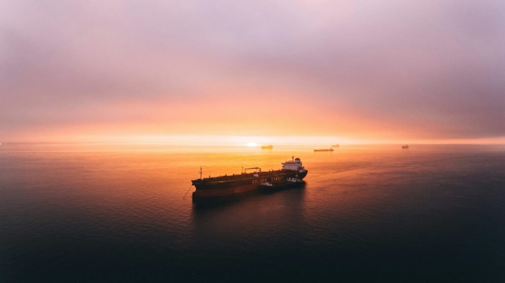 Iran Oil Exports Fall to Zero in October as Blockade Disrupts Global Energy Routes
